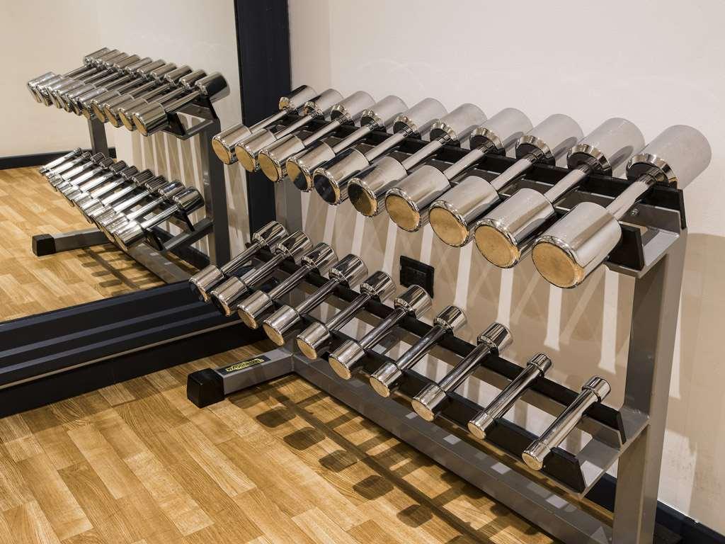 Flyon Hotel & Conference Center Bologna Servizi foto Dumbbells